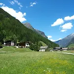 Haus Hubertus Sankt Leonhard im Pitztal