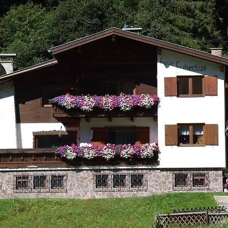 Haus Hubertus St. Leonhard im Pitztal