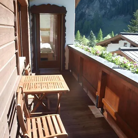 Haus Hubertus Apartment